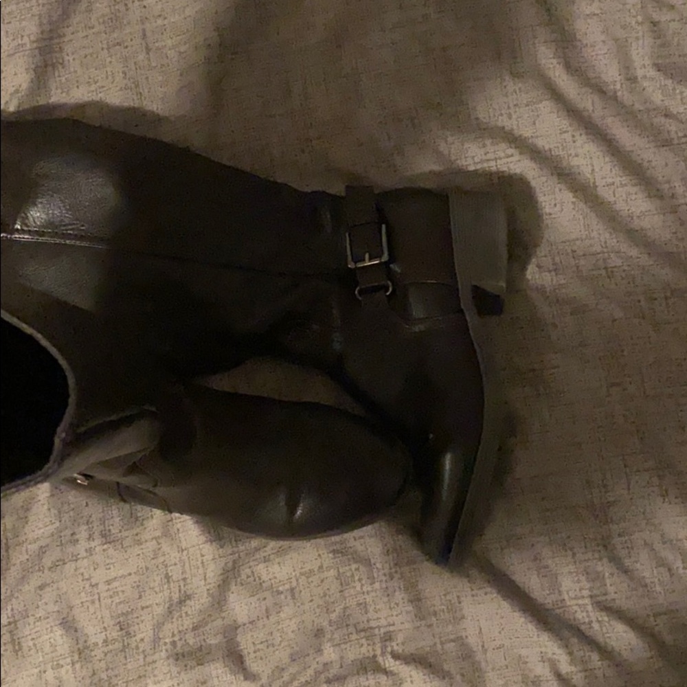 Boots - Picture 2 of 2